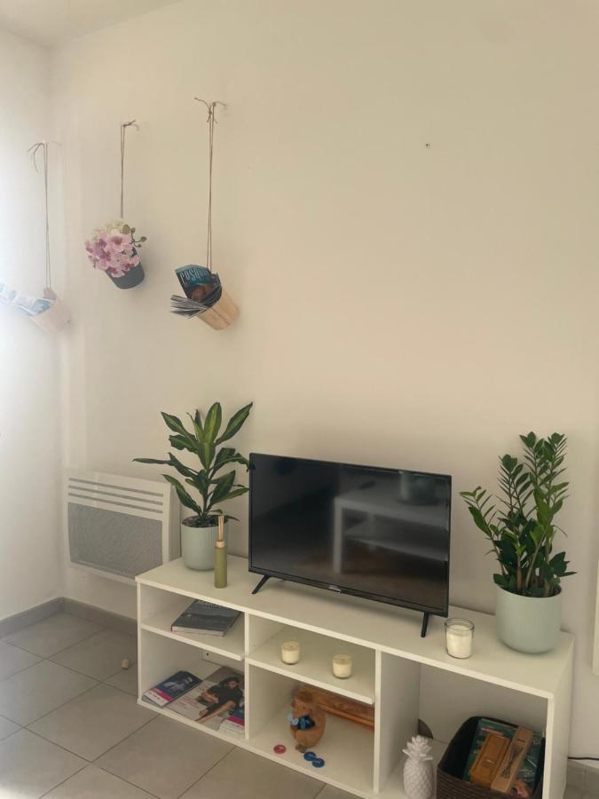 Studio Vieux Port Chez Fanette Apartment มาร์กเซย ภายนอก รูปภาพ